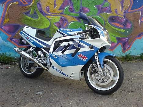 Suzuki GSX-R 750 - Grafitti og en badass cykel :o) billede 19