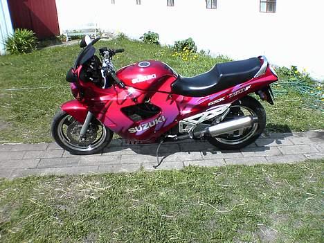 Suzuki gsx750f billede 5