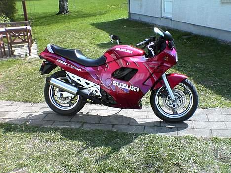 Suzuki gsx750f billede 7