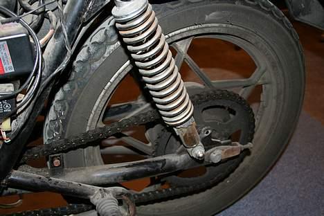 Suzuki gsx 250E billede 3