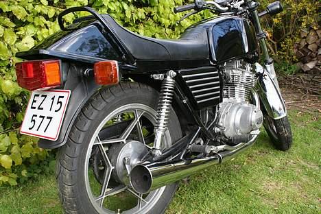 Suzuki gsx 250E billede 4