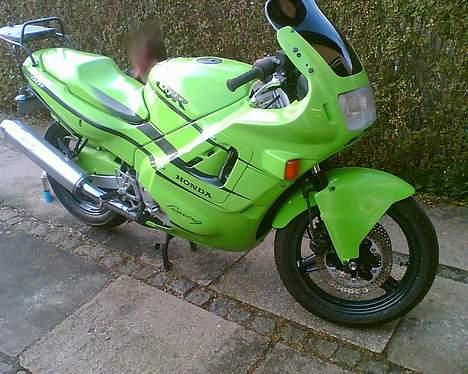 Honda CBR 600 F *solgt* billede 11