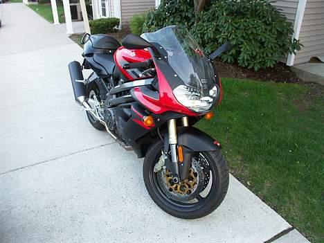 Aprilia SL1000 R (Falco) billede 2