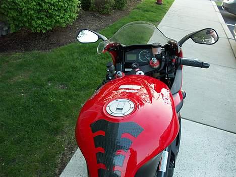 Aprilia SL1000 R (Falco) billede 3