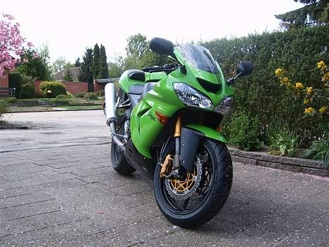 Kawasaki ZX10 R billede 2