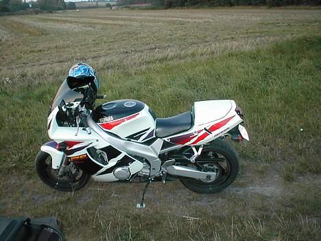 Yamaha FZR 600R *Solgt* billede 1