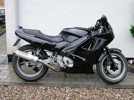 Honda cbr 600 (TOTALSKADET) billede 1