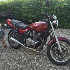 Kawasaki ZR550B Zephyr(Solgt) ;(