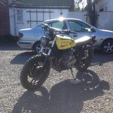 Yamaha Xj 900 Schrambler