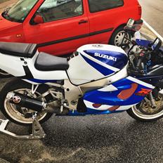 Suzuki GSXR 750 SRAD
