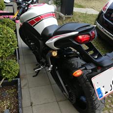 Yamaha FZ8-N WGP - Solgt