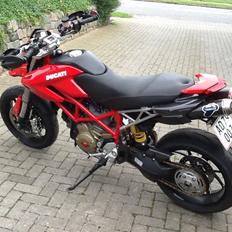 Ducati Hypermotard 1100