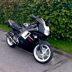 Honda CBR 600 F2