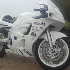 Suzuki gsxr (drift bike projekt)