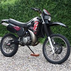 Yamaha DT 125 R