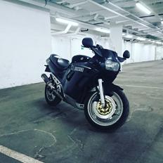 Suzuki gsx750f