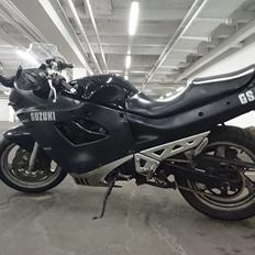 Suzuki gsx750f