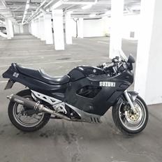 Suzuki gsx750f