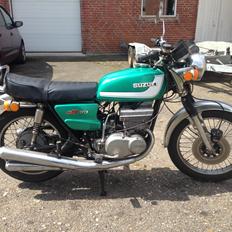 Suzuki GT380