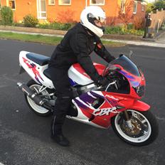 Honda CBR 900