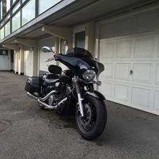 Yamaha Xvs 1300 A midnight star