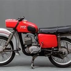 MZ Es150