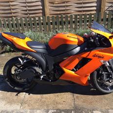 Kawasaki zx6r