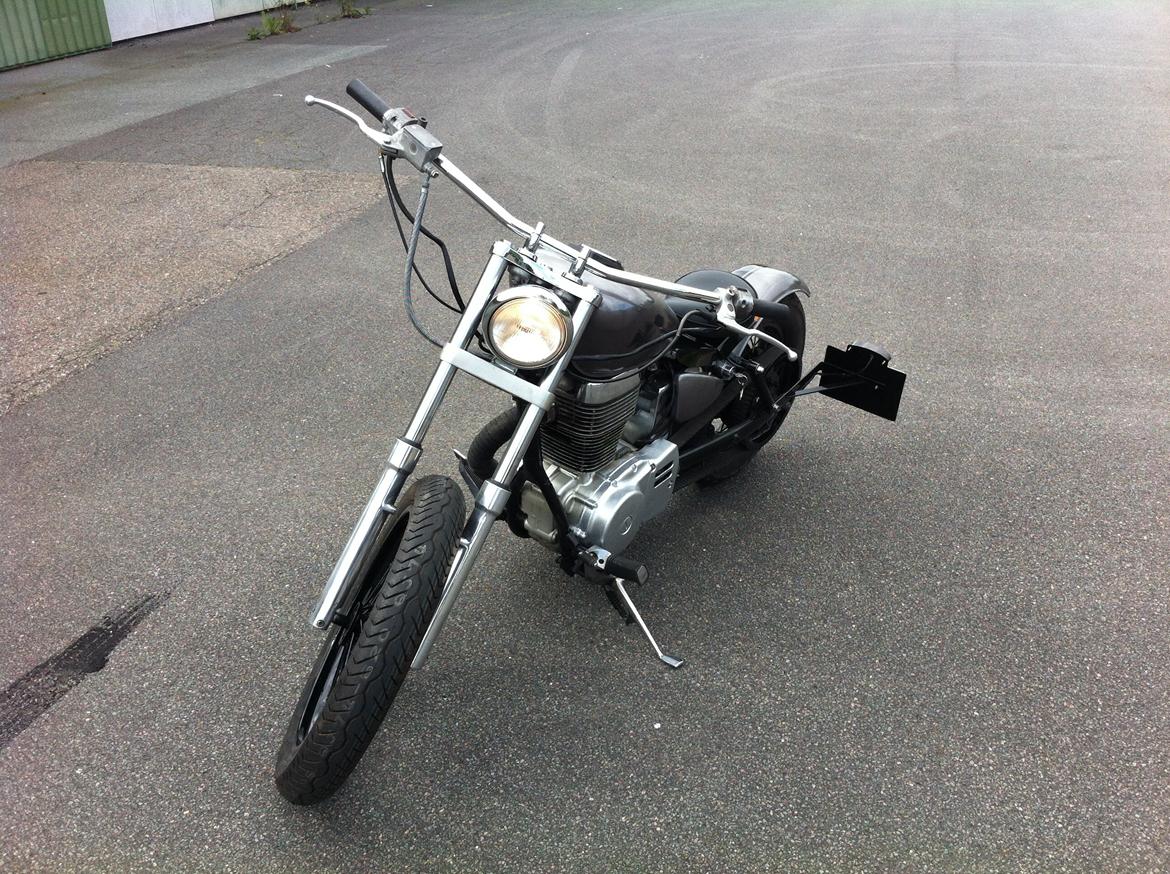 Suzuki Savage LS650 billede 7