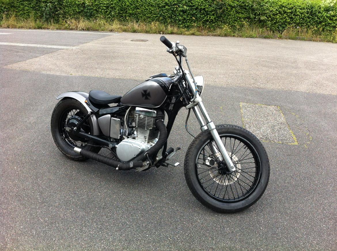 Suzuki Savage LS650 billede 8