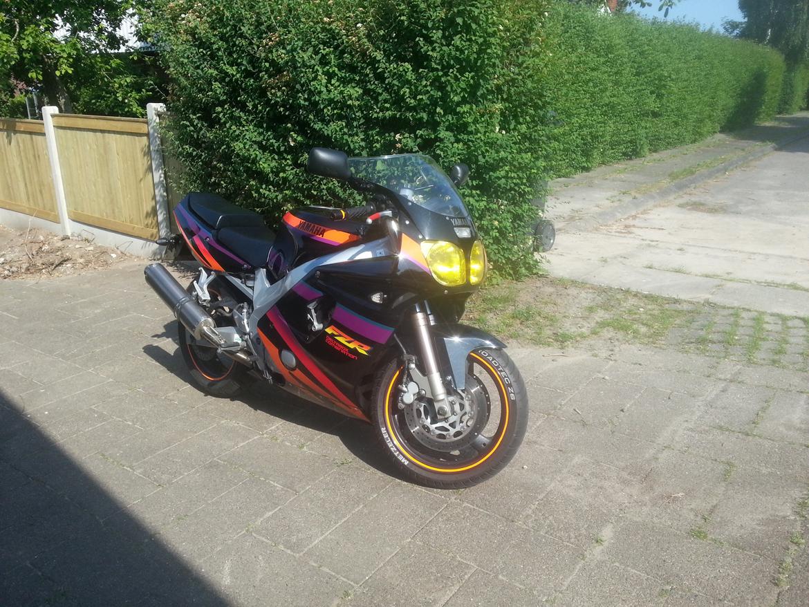 Yamaha FZR600R Genesis (Fizzer) billede 18