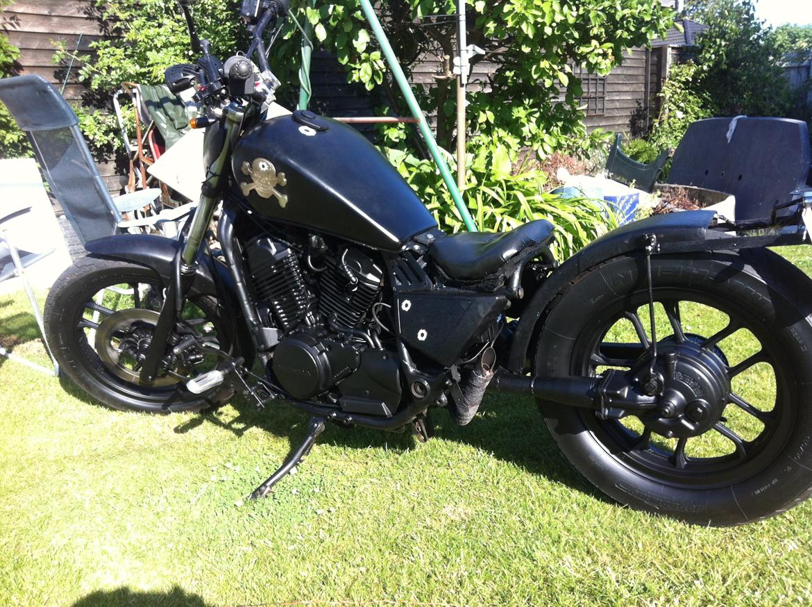 Honda VT500 Costum Bobber billede 2