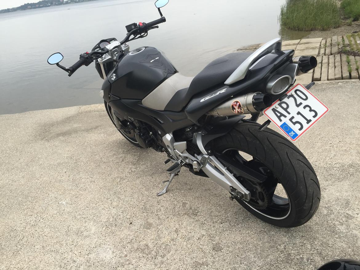 Suzuki gsr 600 billede 6