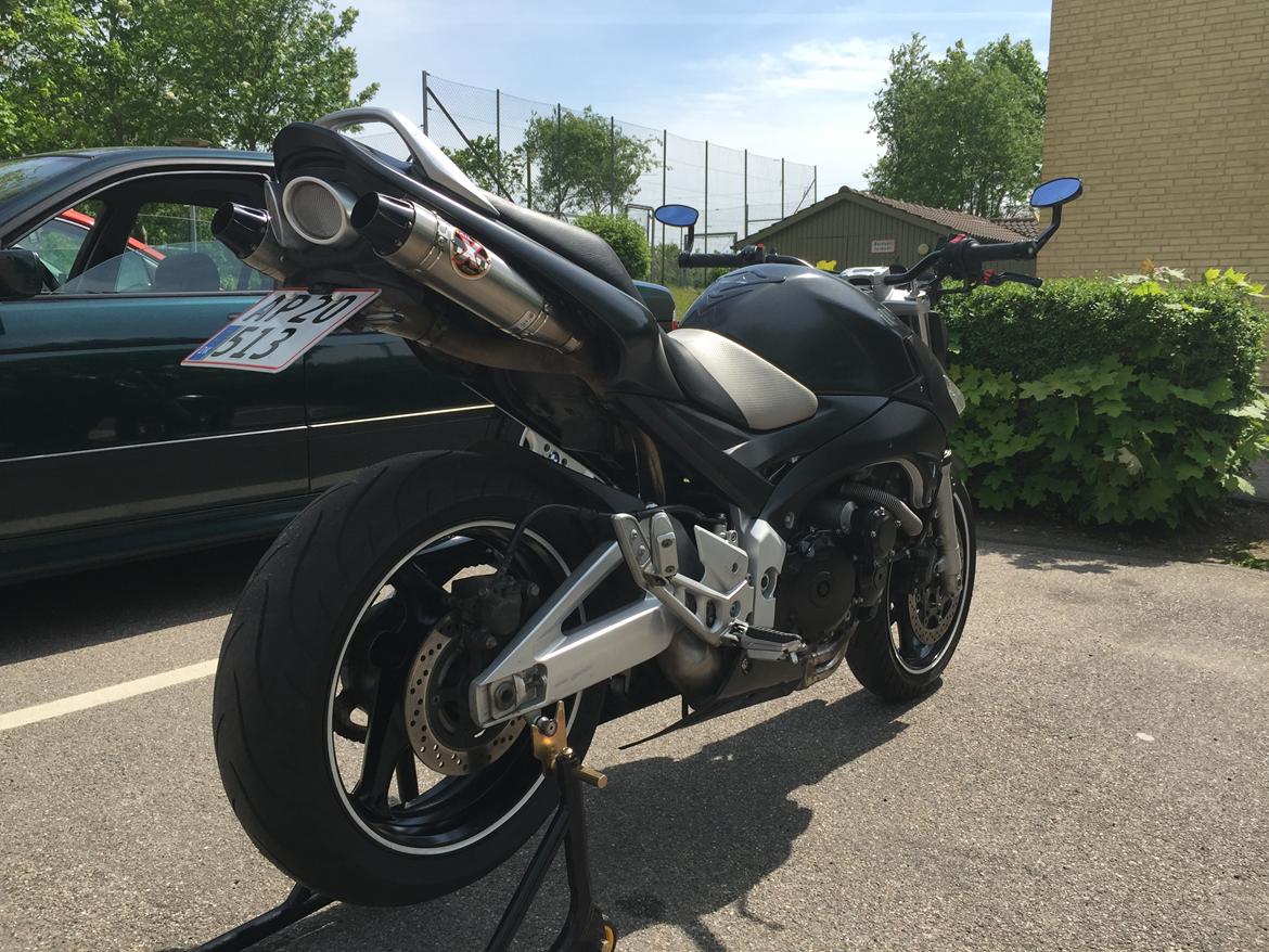 Suzuki gsr 600 billede 10