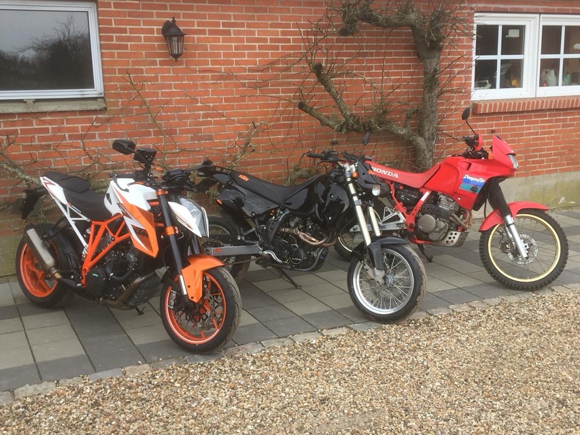 KTM Superduke R SE 1290 billede 15