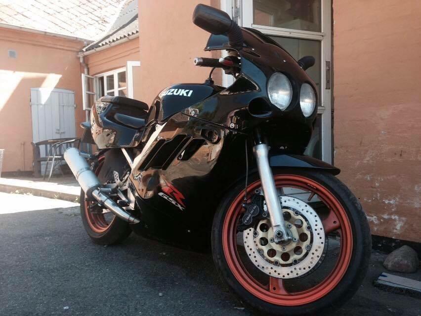 Suzuki Gsxr 400 R  billede 1