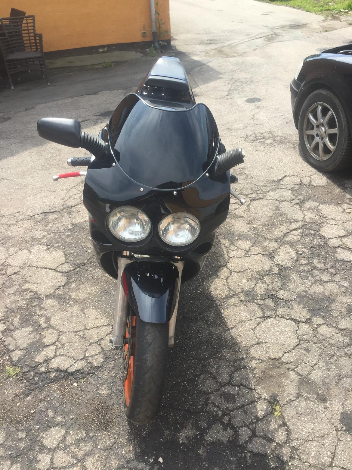 Suzuki Gsxr 400 R  billede 4