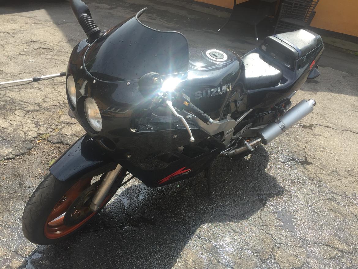 Suzuki Gsxr 400 R  billede 14