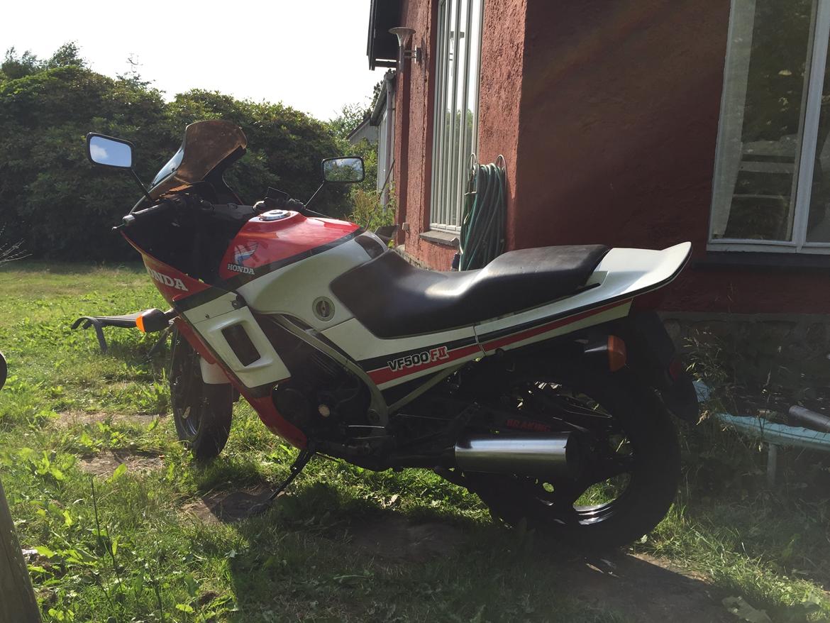 Honda Vf500f billede 2