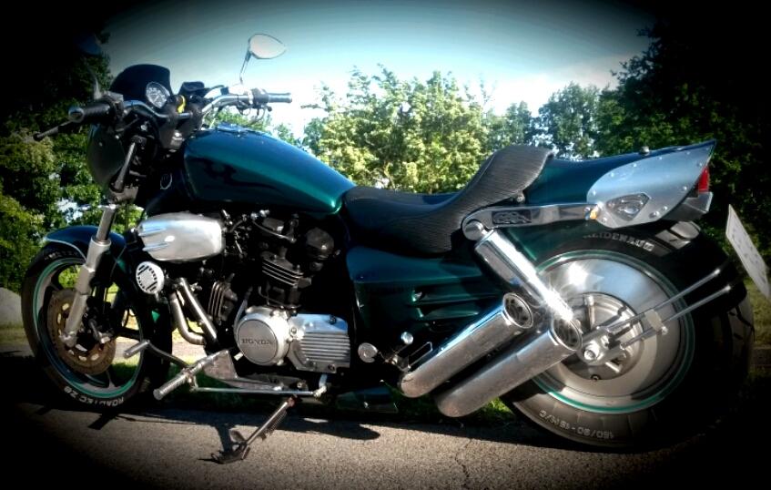 Honda VF700c SuperMagna billede 13