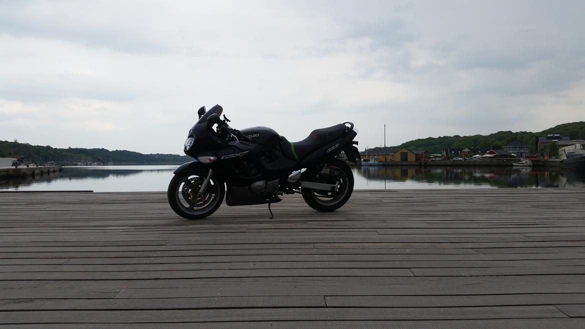 Suzuki GSX 600F billede 7