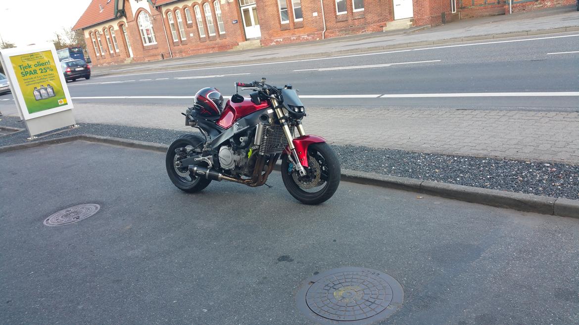 Yamaha fzr 1000 3le Streetfighter billede 9