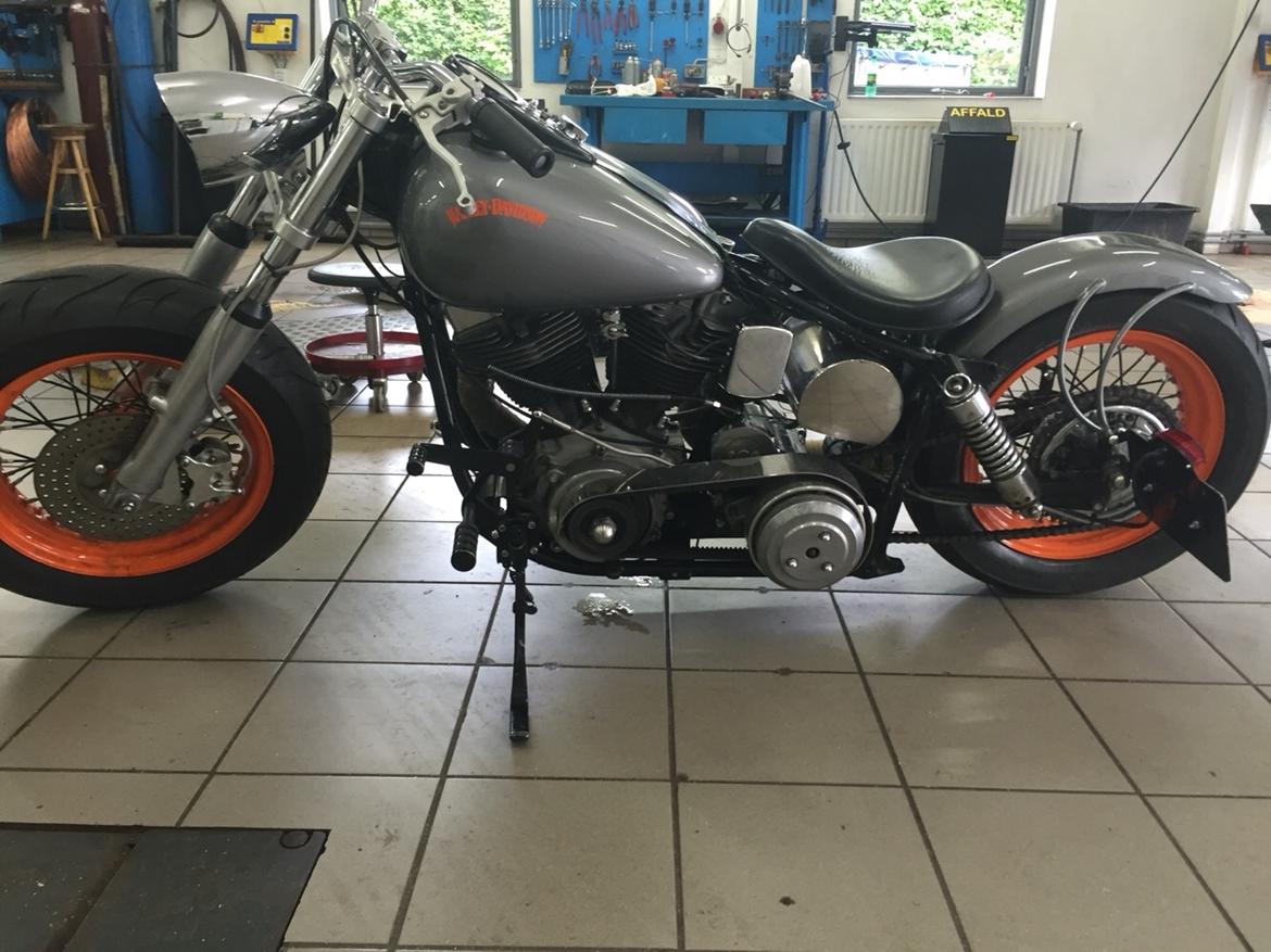 Harley Davidson Fl (Solgt) billede 2