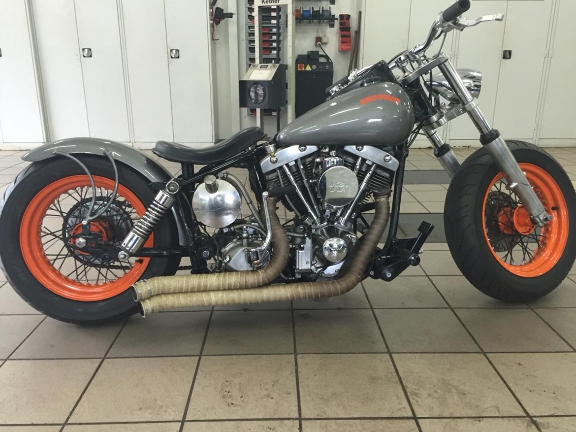 Harley Davidson Fl (Solgt) billede 1