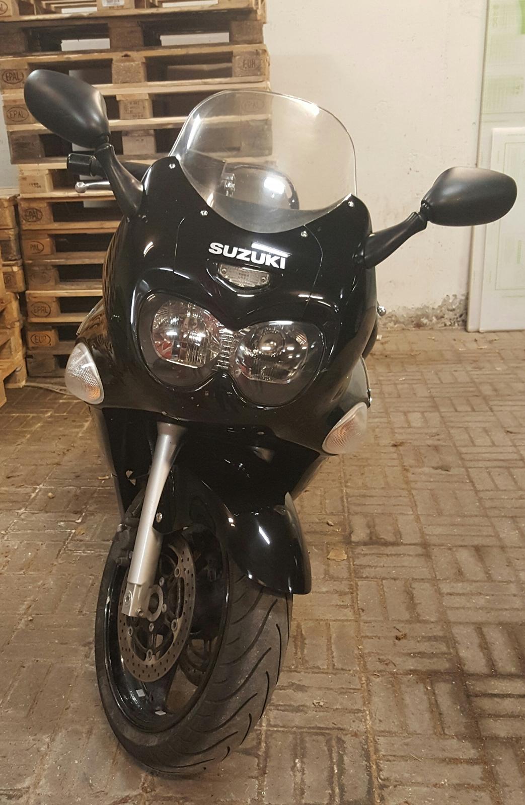 Suzuki GSX 750 F billede 4