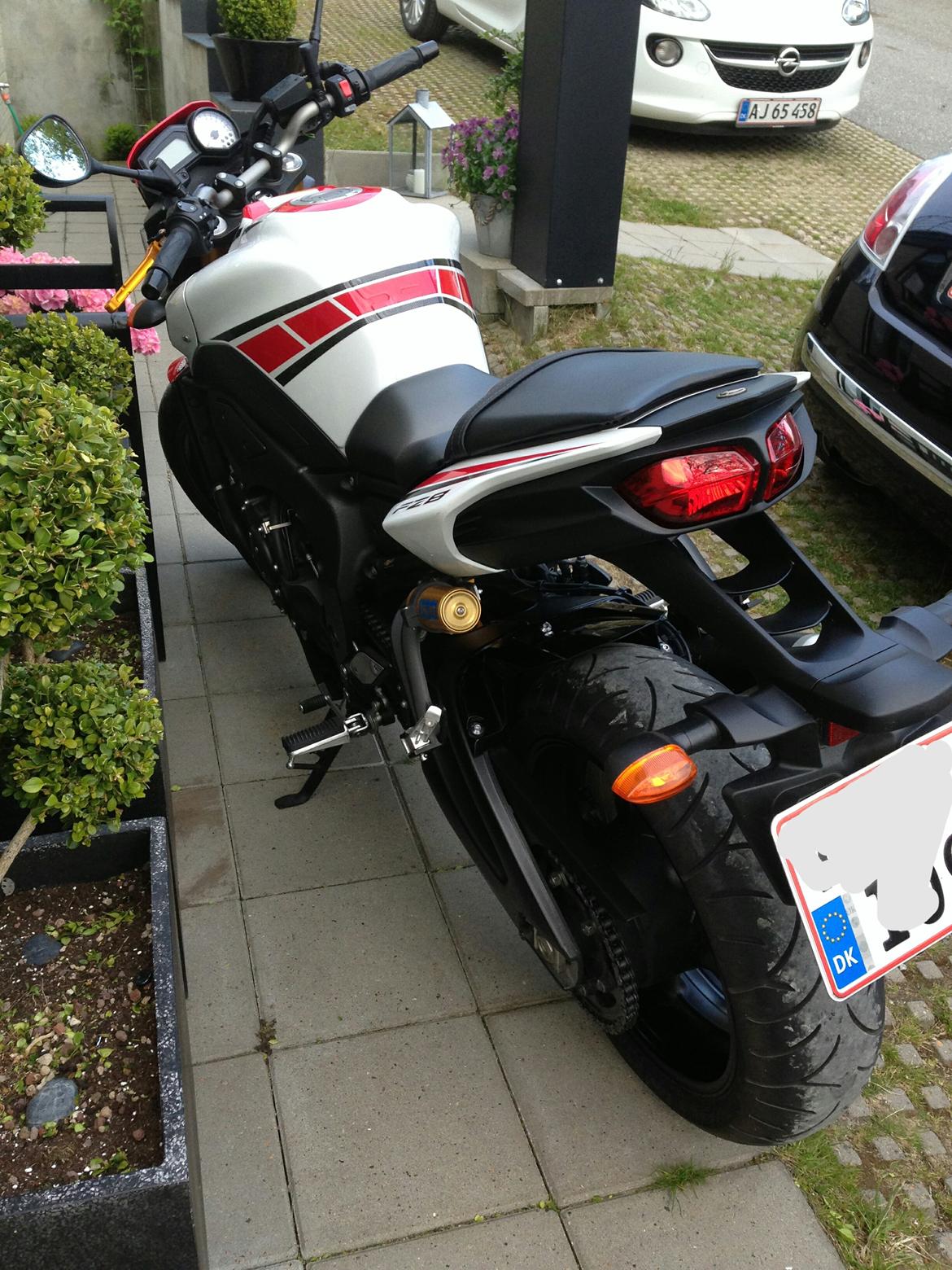 Yamaha FZ8-N WGP - Solgt billede 2