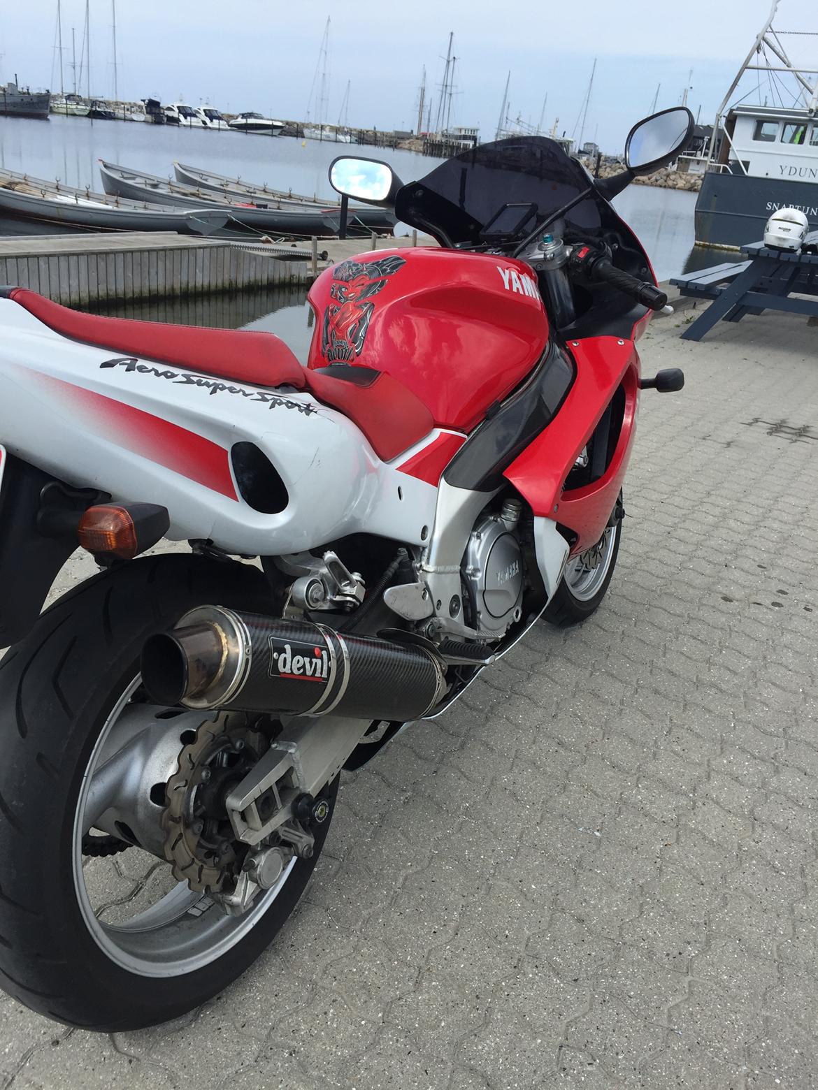 Yamaha YZF1000R Thunderace // SOLGT billede 2