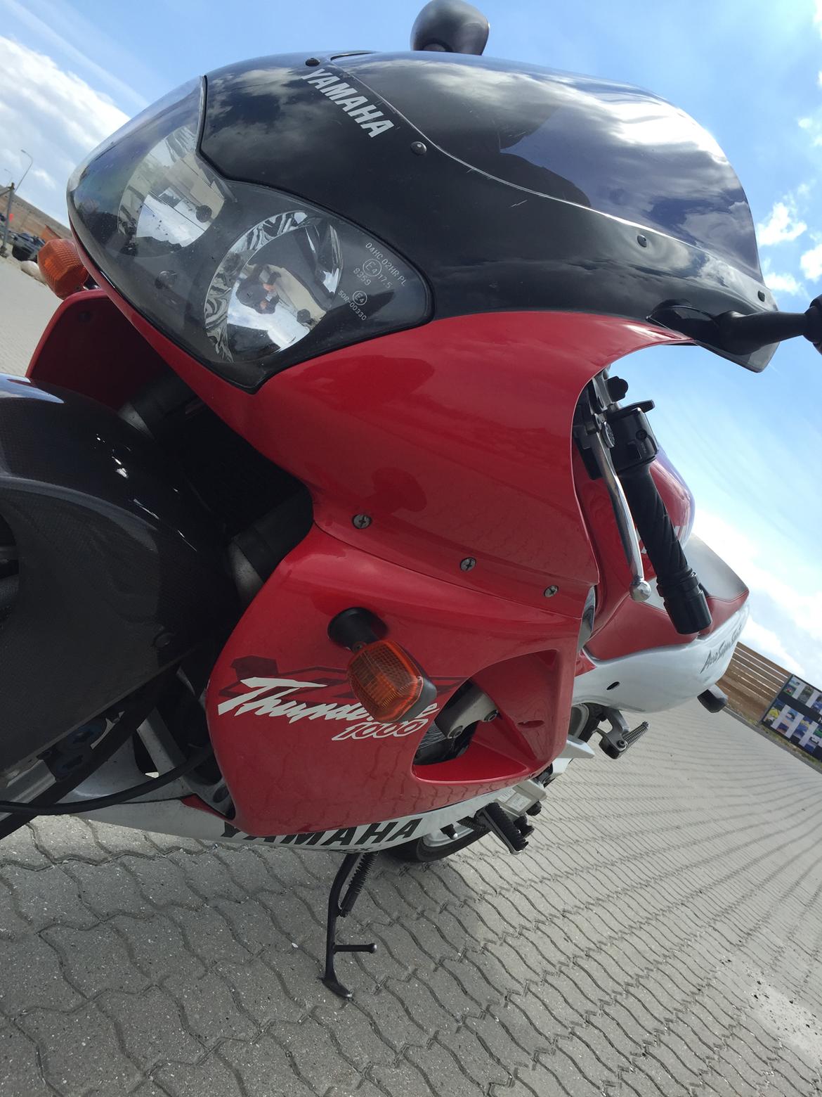 Yamaha YZF1000R Thunderace // SOLGT billede 5