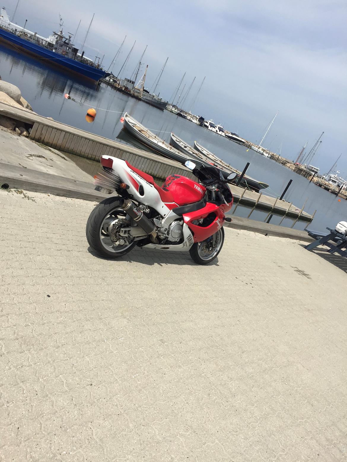 Yamaha YZF1000R Thunderace // SOLGT billede 9