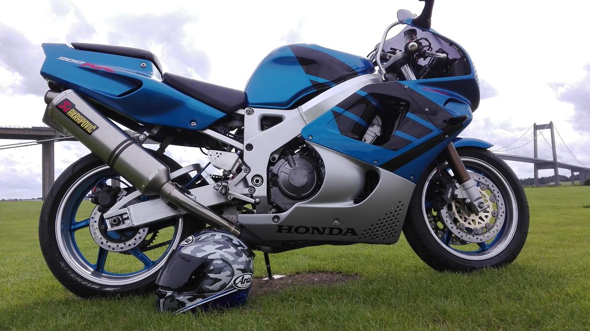 Honda cbr 900 rr billede 7