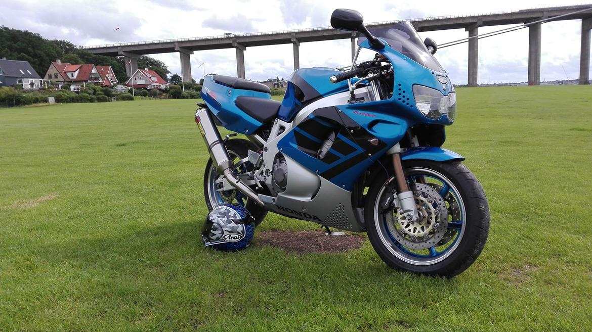 Honda cbr 900 rr billede 1
